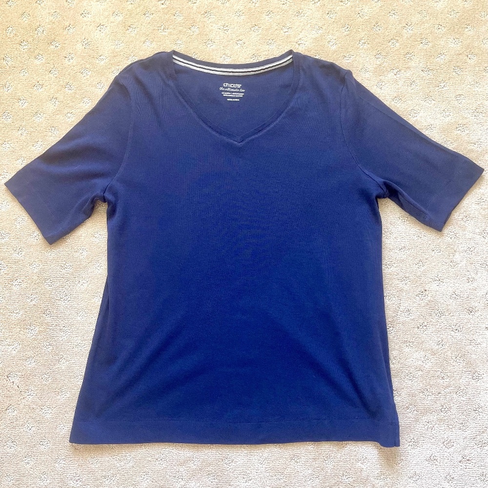 Chico's Ultimate Tee Sz Medium | Chico's Sz 1 in Navy